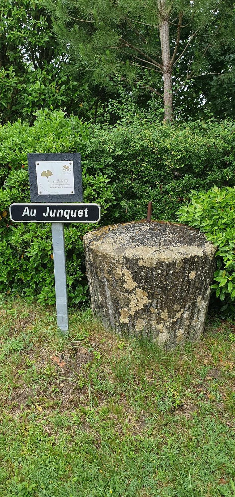 Vila Le Sechoir De Valadon Aillas Exteriér fotografie